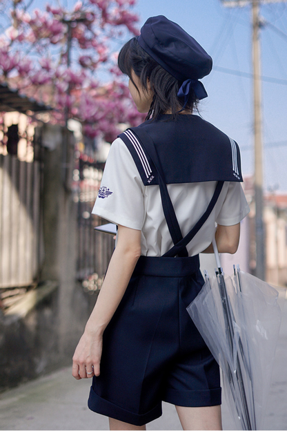 Matrosen-Hemd + Träger-Kurze Hose + Krawatte + Baskenmütze