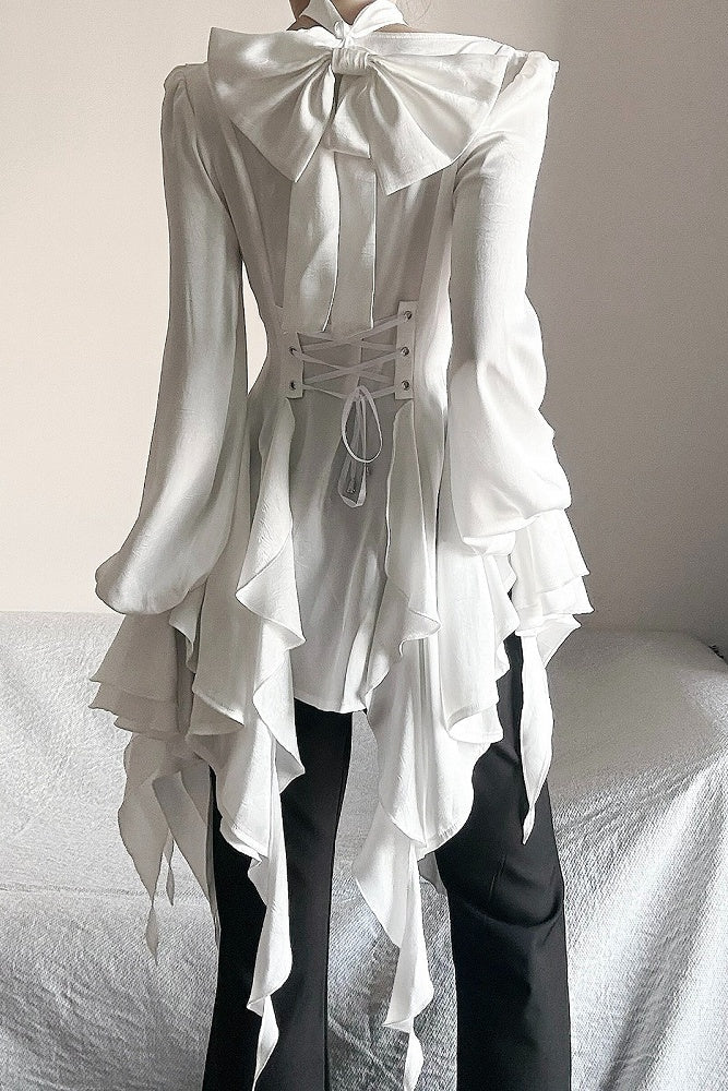 [November 9 Preorder Deadline] Victorian Gothic Lolita Halter-Neck Blouse with Flared Sleeves, an Asymmetrical Frill, and a Train