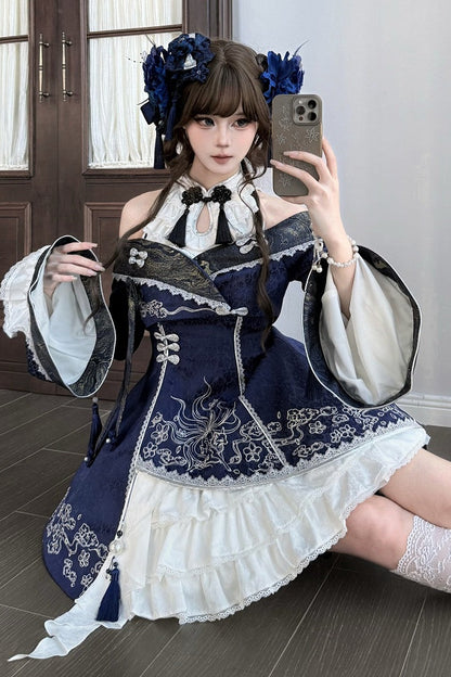 [Reservierungsschluss am 9. Oktober] Dunkelblau-weißes Gothic-Chinese-Lolita-Kleid mit Stickerei eines neunschwänzigen Fuchses + schulterfreie Jacke mit Glockenärmeln im Set