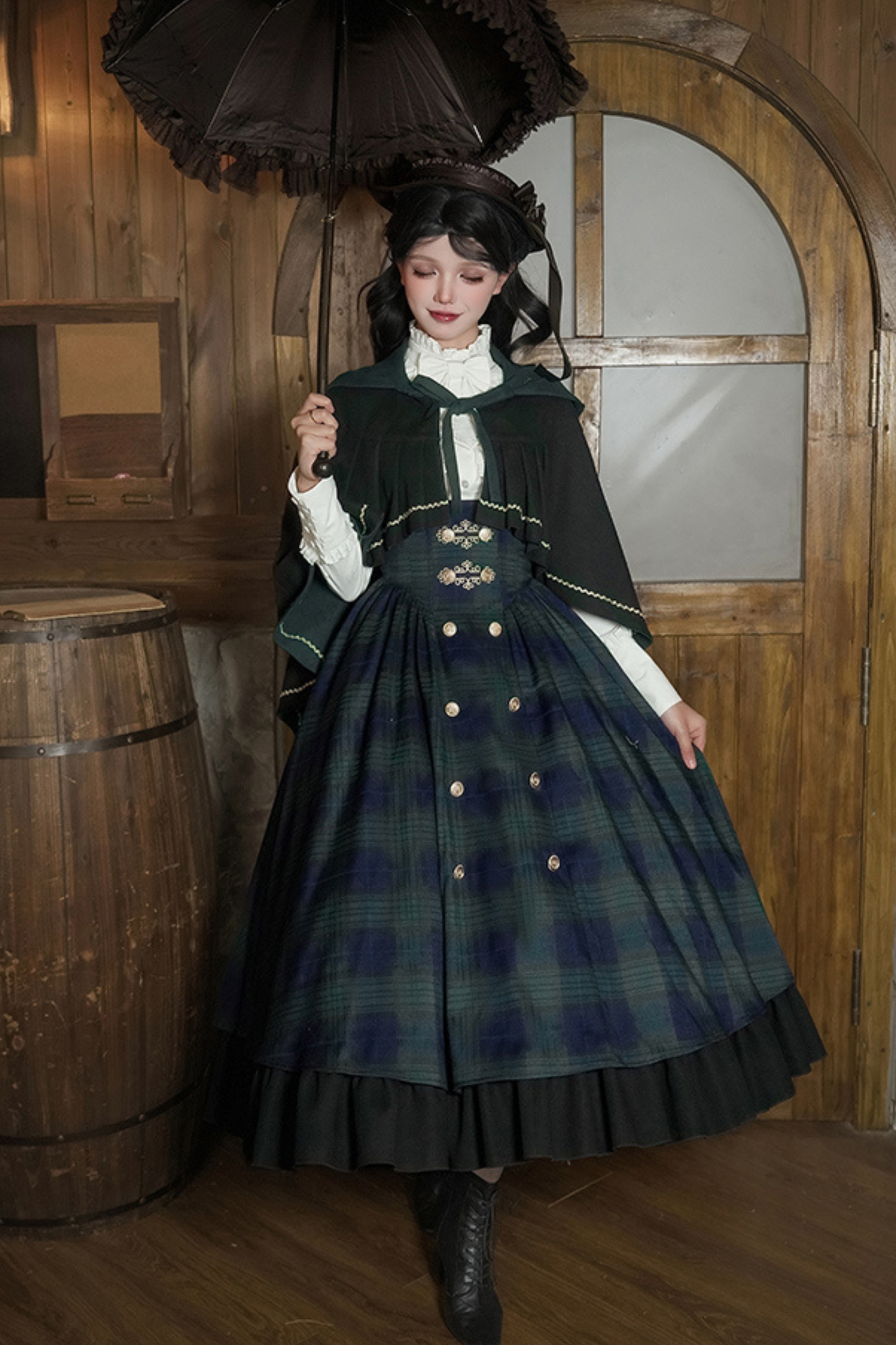 レトロカレッジスタイルチェックロリータスカート＋ジャケット＋マント＋ブラウス＋リボン＋ネックレス