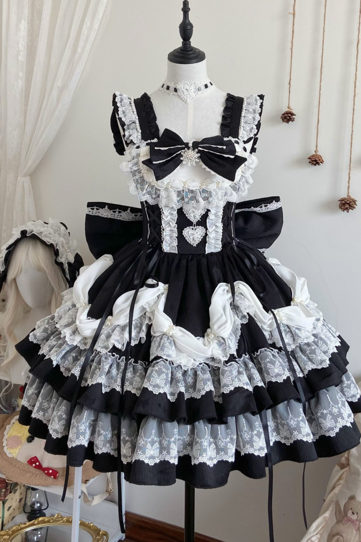 スイートフリルケーキロリータドレス