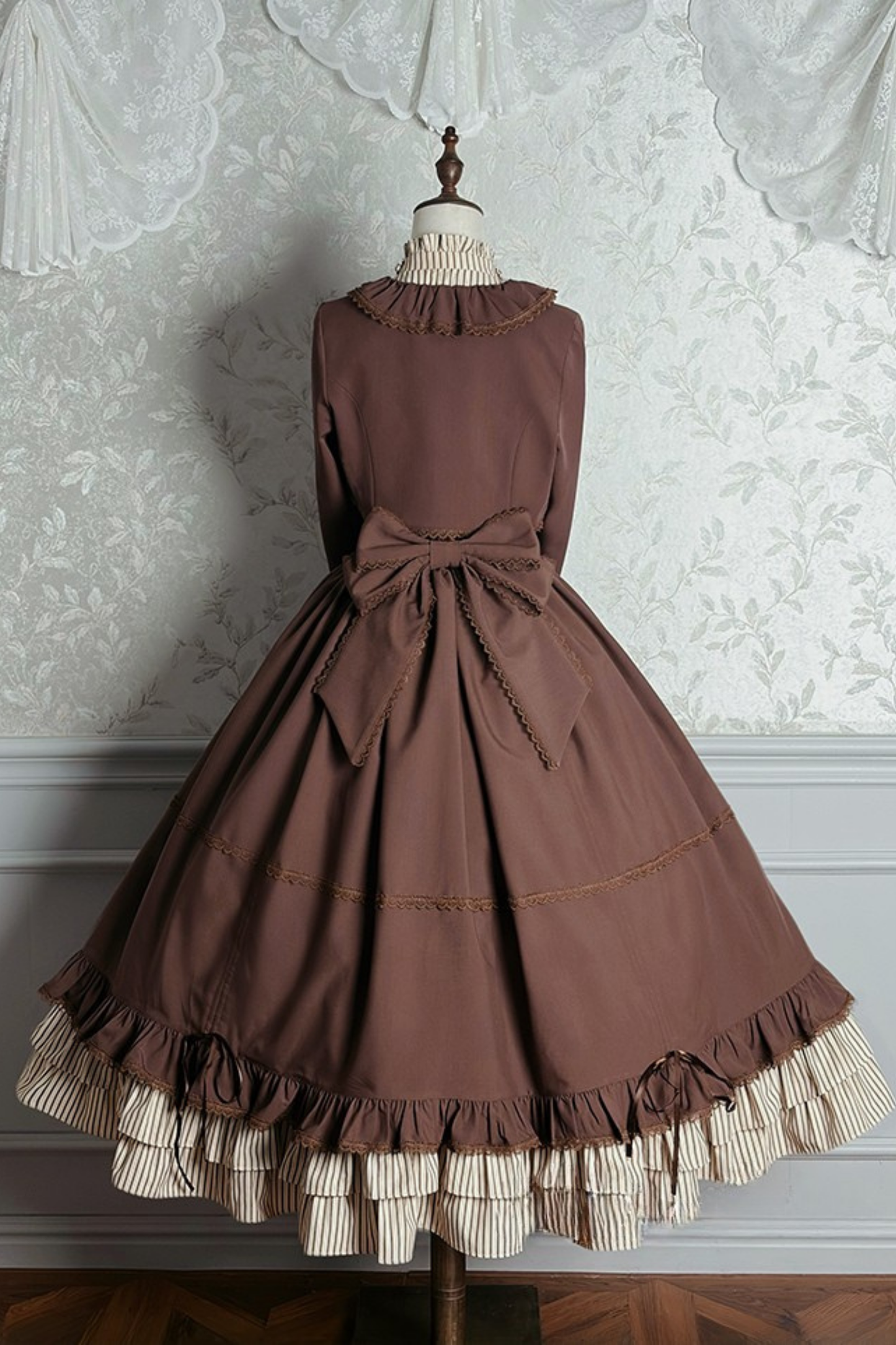 【12月23日予約締切】ビクトリアデュークエレガントクラシックショートジャケット