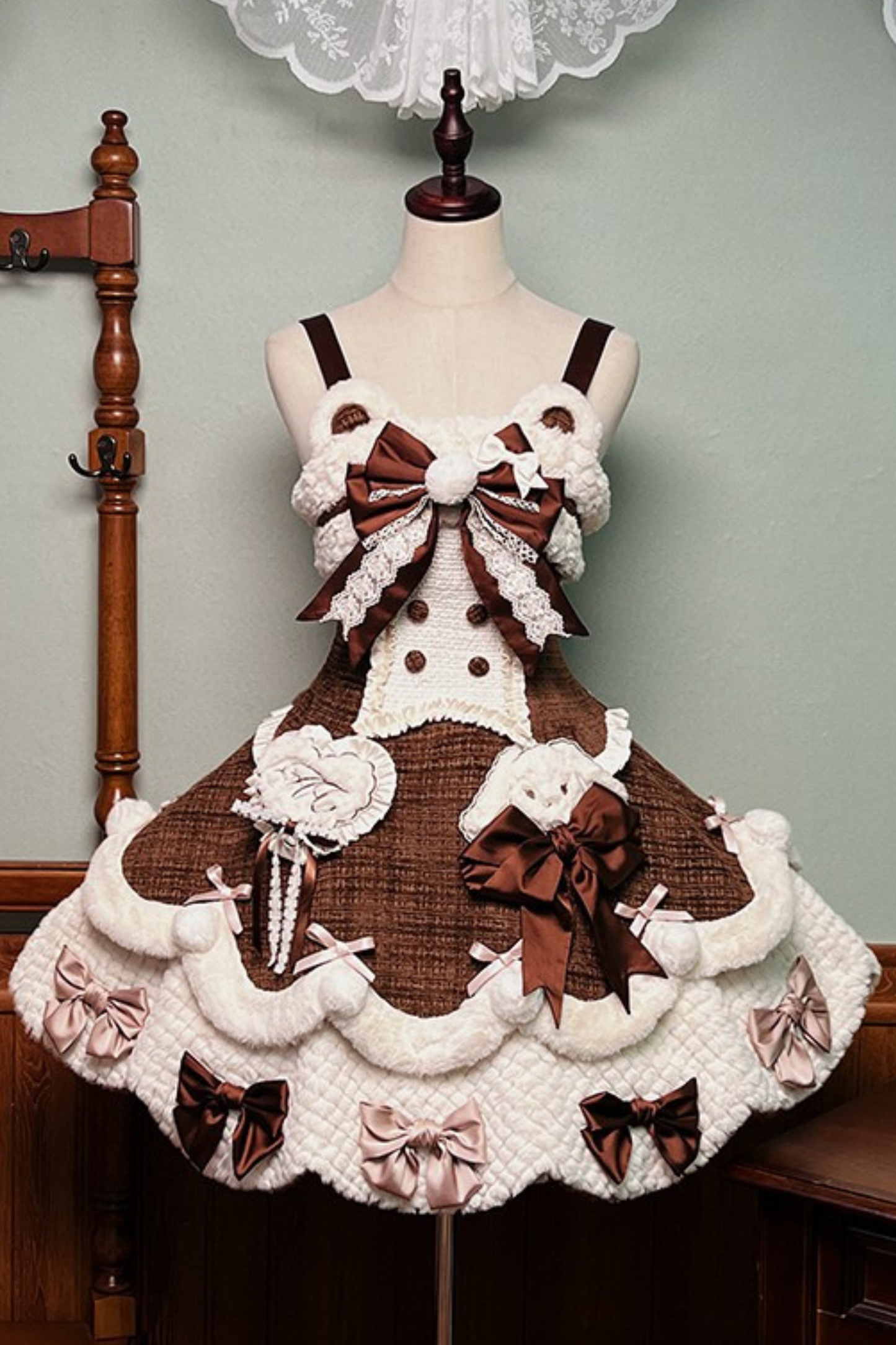 [Deadline for reservations: December 8] Frosted Sugar Rabbit Fur Ribbon Strap Dress