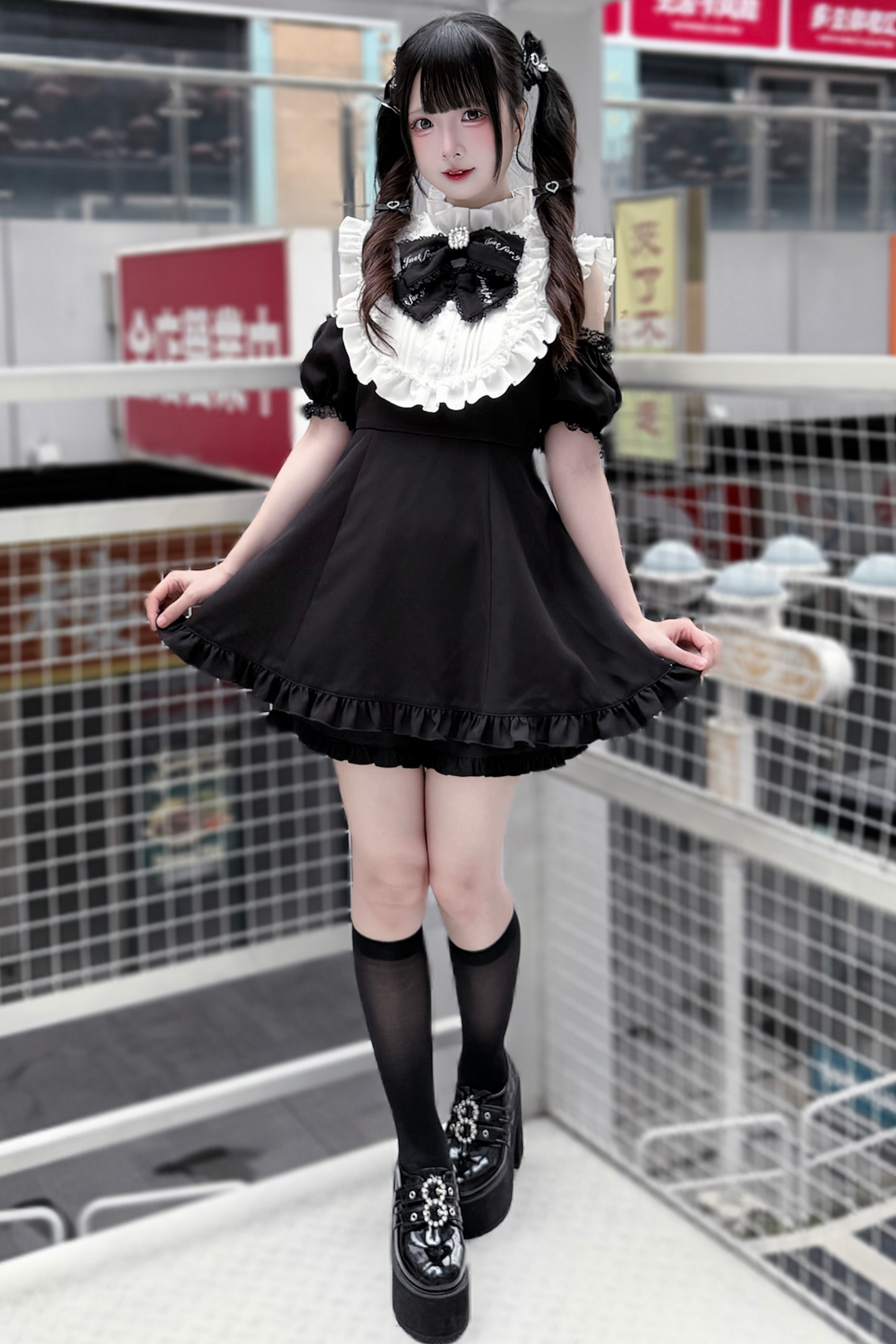 ローズプリンセスオフショルダーフリルリボントップス