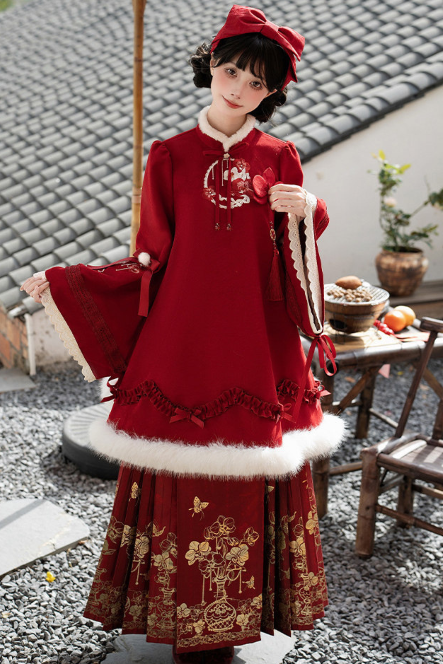 China Big Sleeve Dress + Apron + Skirt + Leg Warmers + Hairband + Clip + Pin