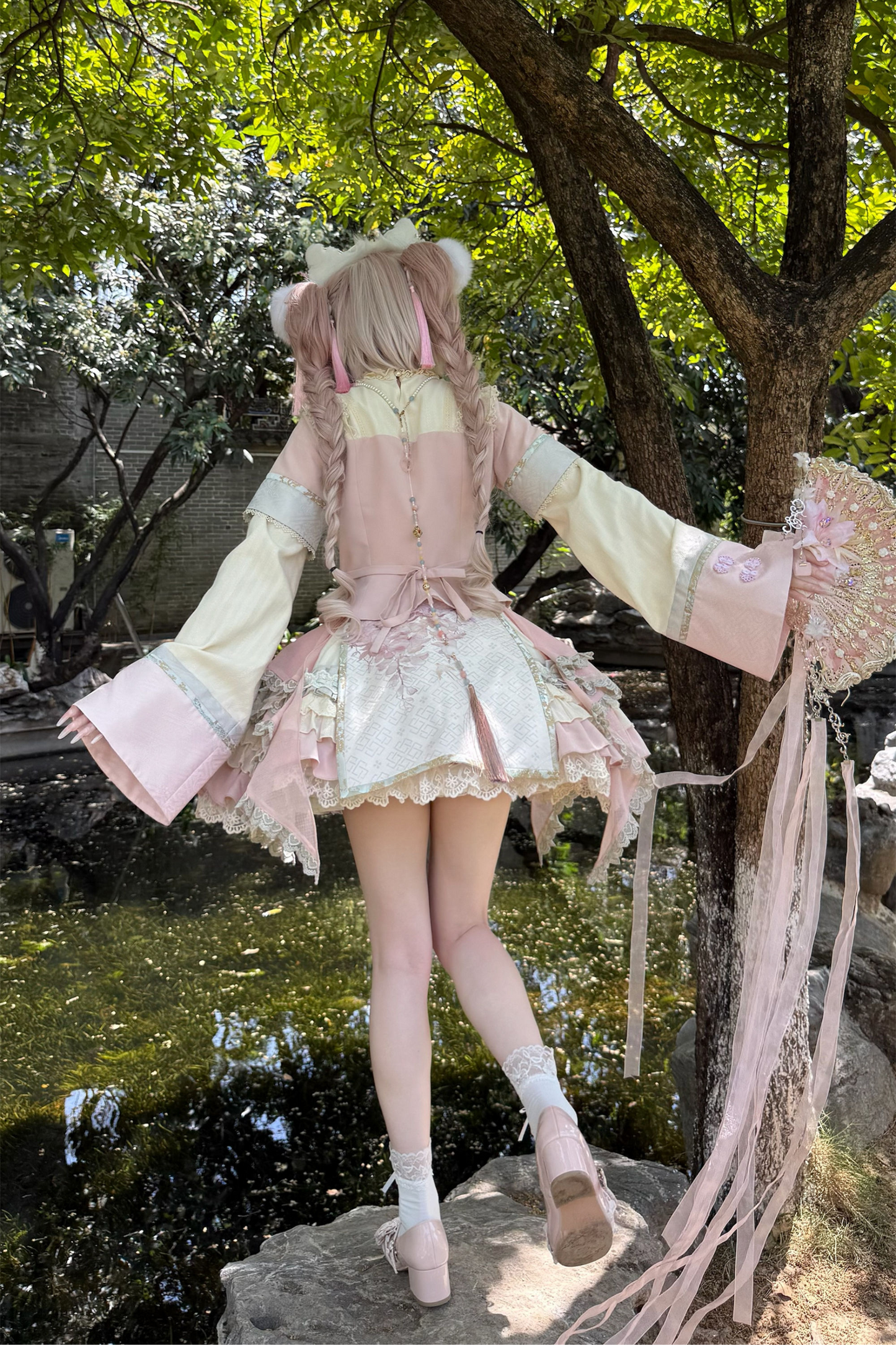 China Style Girl Lolita Top + Skirt + Catsuit + Clips