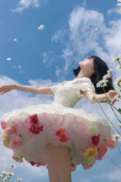 Harvest Spring Flower Pannier