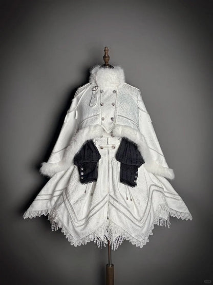 【2月23日予約締切】ドーンブレイカーゴシックミリタリーエポレットファーケープコート