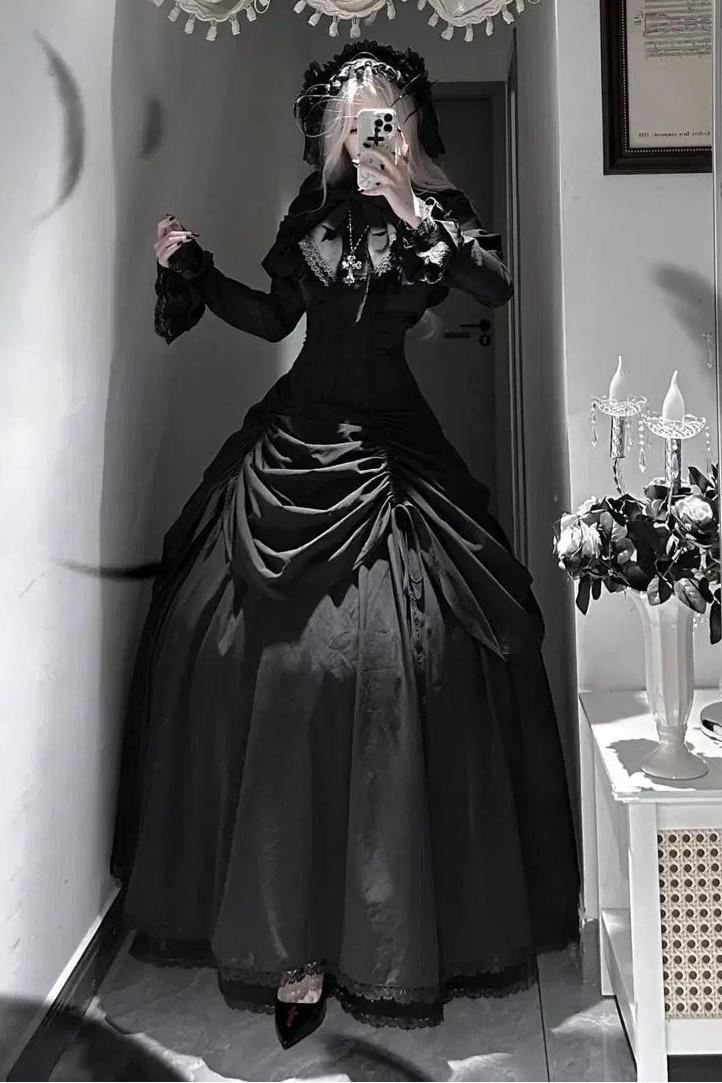 【1月3日予約締切】Return of the Witchesダークゴシックローズラッフルトップス＋プルアップコルセットスカート