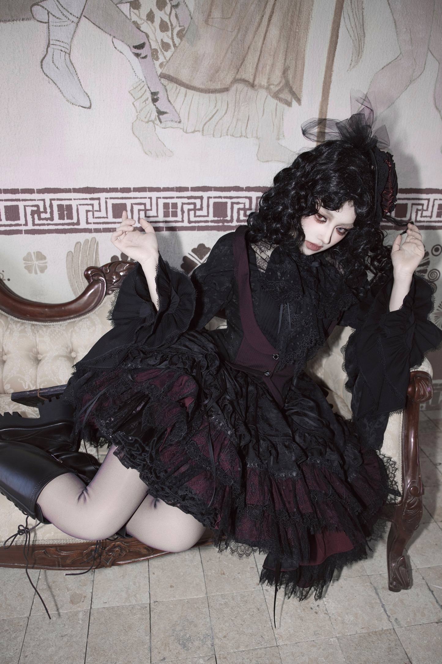 [3월 16일 예약마감] 빅토리아 릴리스 고딕 로리타 셔츠 + 조끼 + 스커트