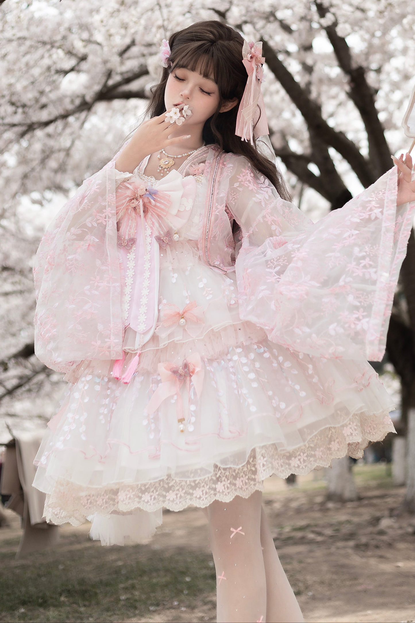 사쿠라 스위트 차이나 로리타 셔츠 + 목걸이 + 리본 + 베일 + 클립