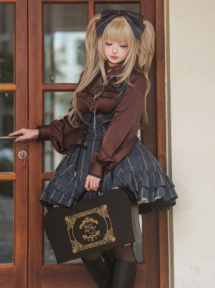 【12月29日予約締切】ゴシックロリータストライプバッククロスフリルサスドレス