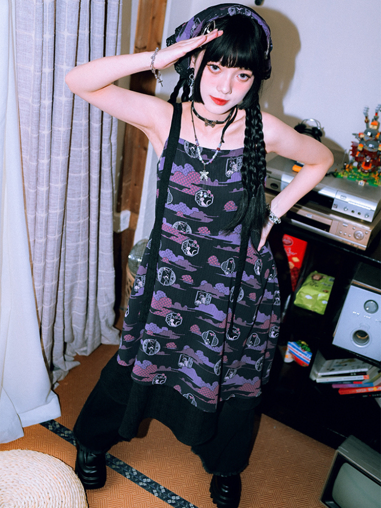 Dark print suspender skirt