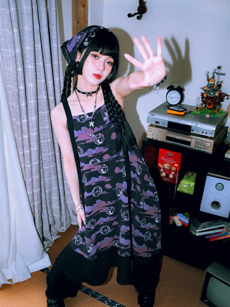 Dark print suspender skirt