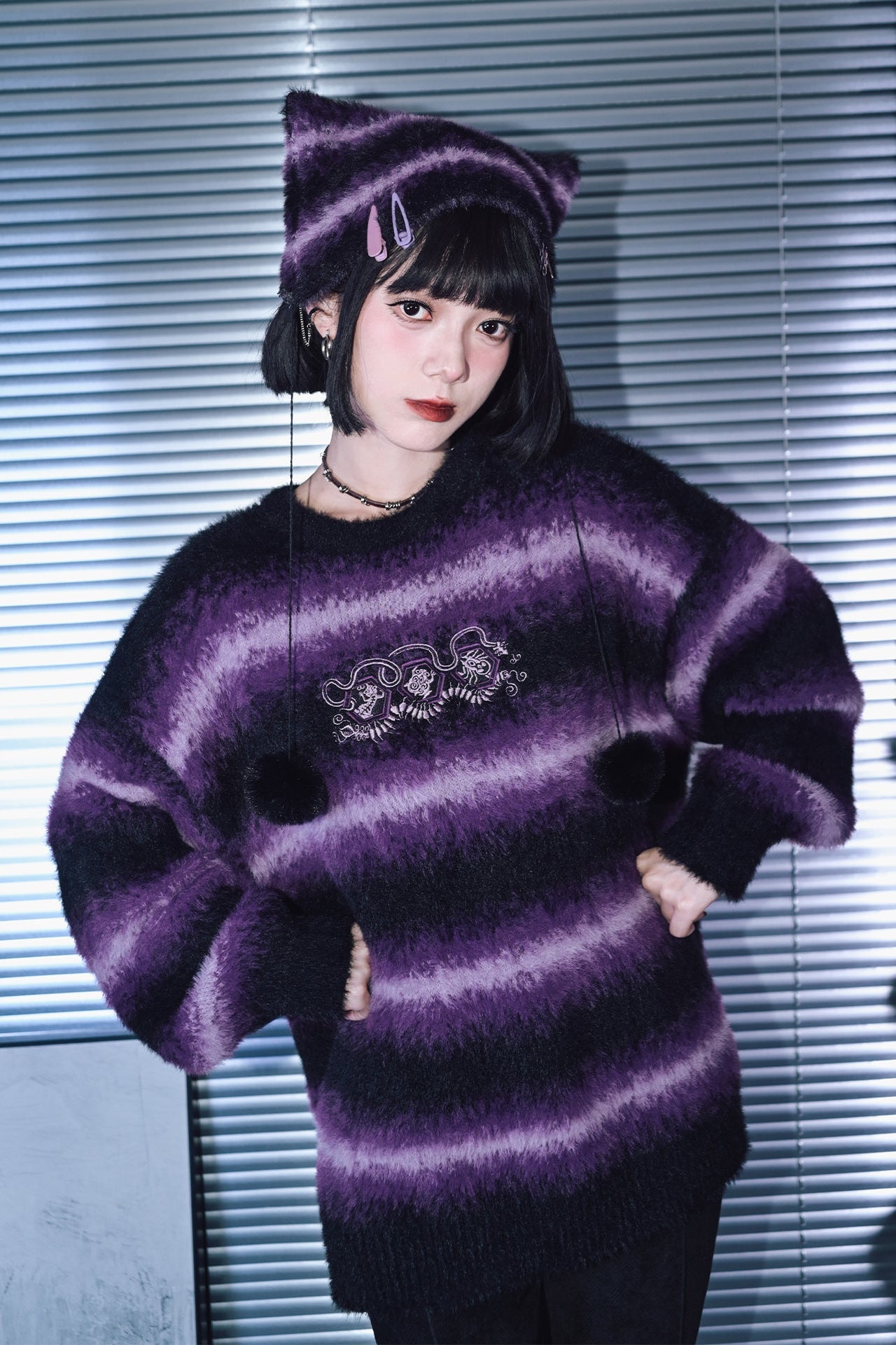 Dark Border Tops + Cat Hats