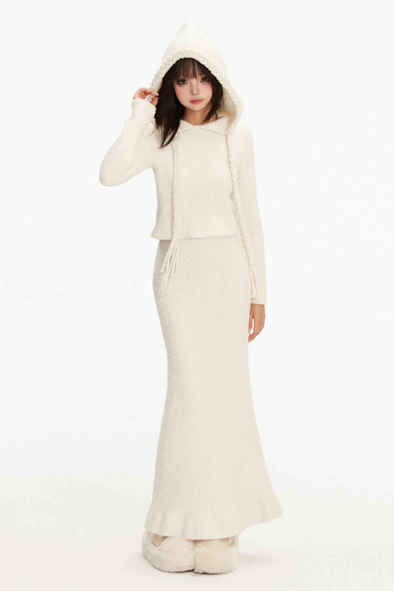 White food knit fish tail skirt set