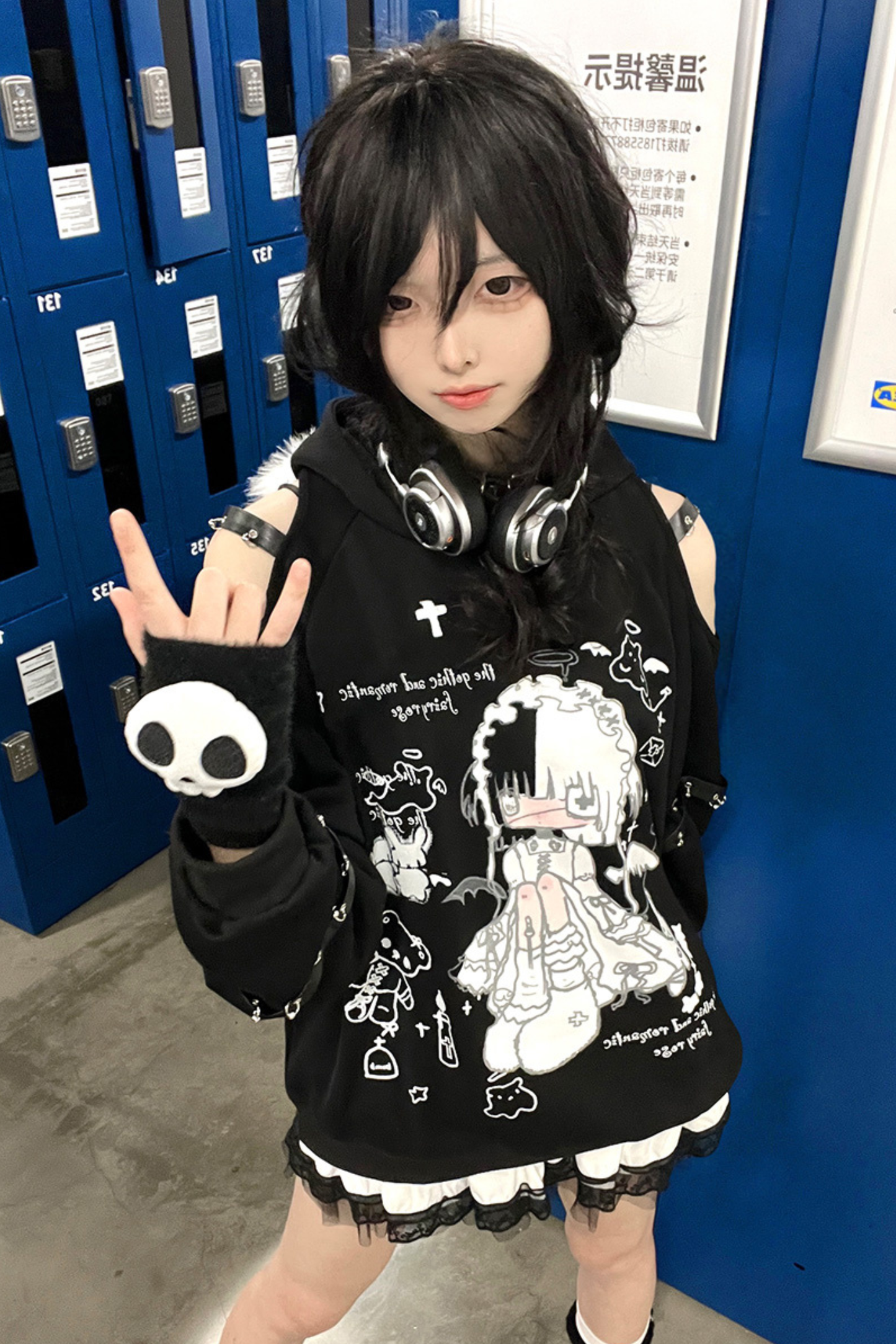 エンジェルプリントオフショルダースウェット