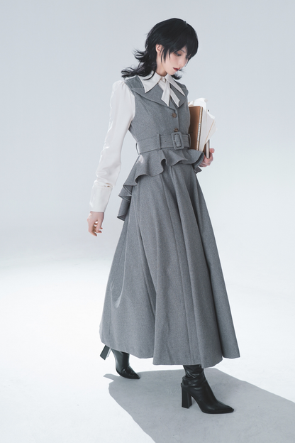 Umbrella Vintage Style Trailing Vest + Long Skirt + Short Skirt