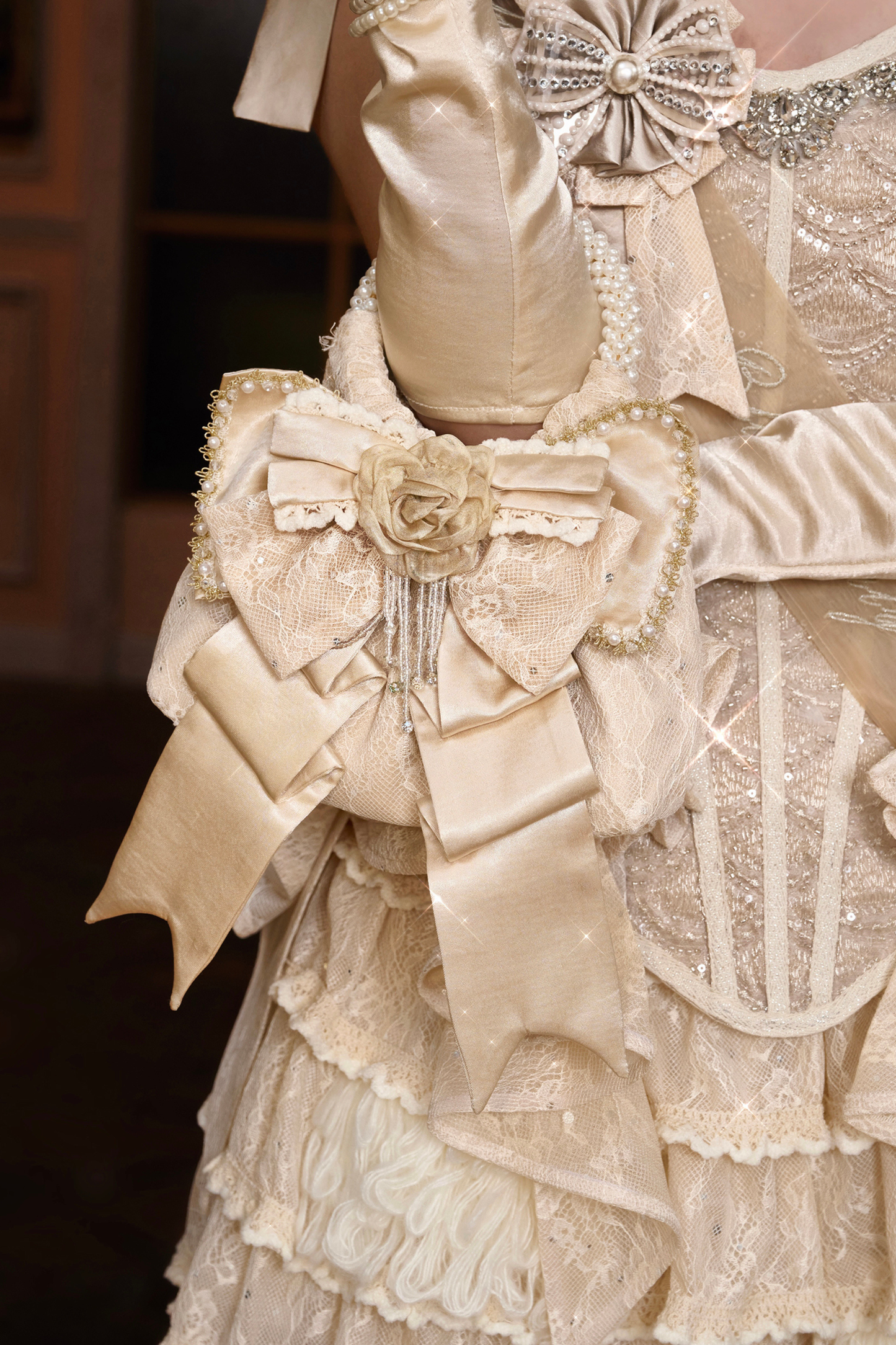 サテンリボンパールハンドバッグ