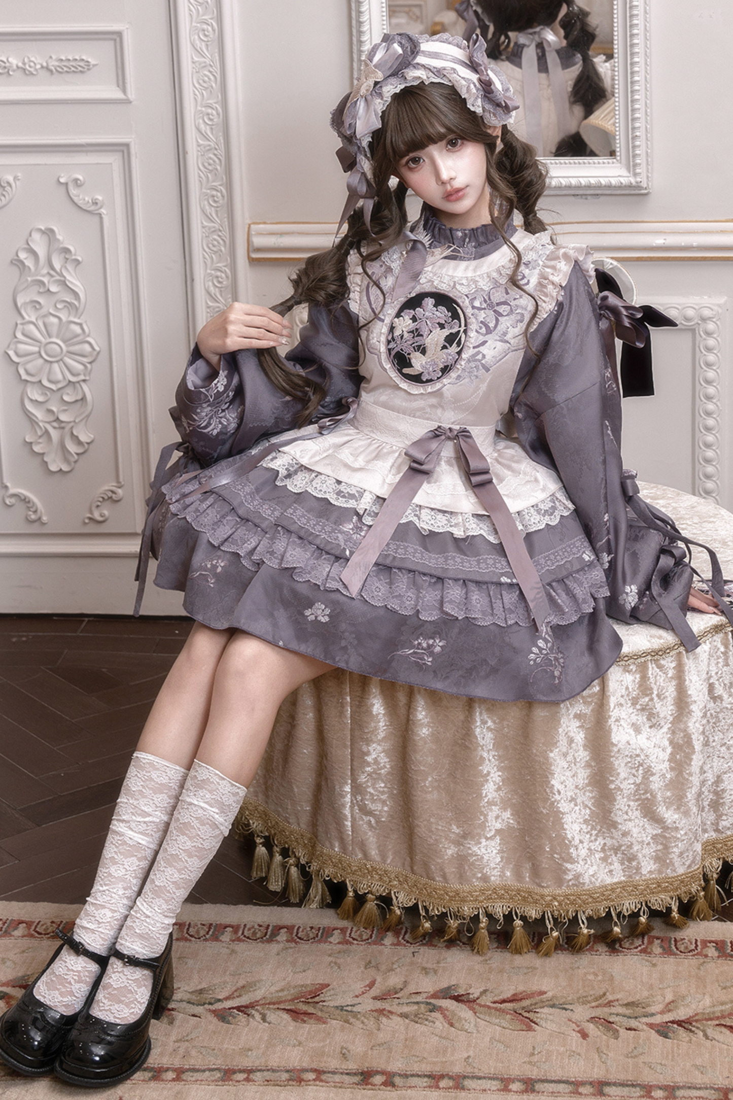 チャイナフリルドレス+ベスト+ヘアバンド