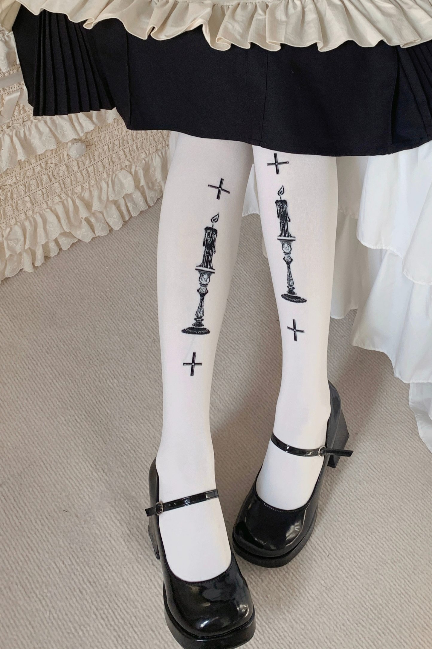 Gothic Doll Velvet Print Tights