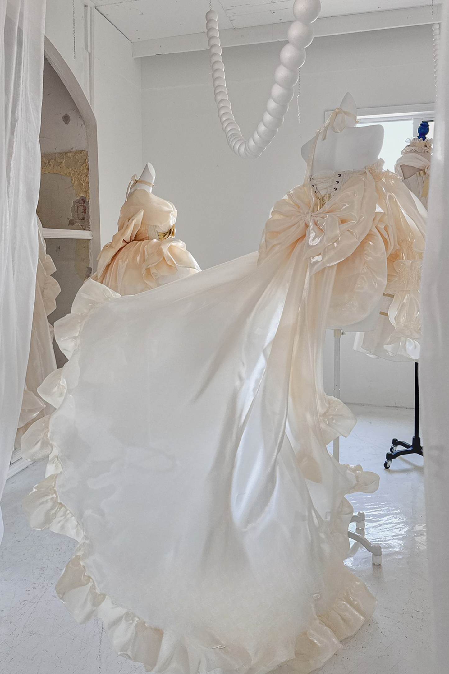 パーフェクトチューブトップ+フリルスカート+リボンテール+パニエ