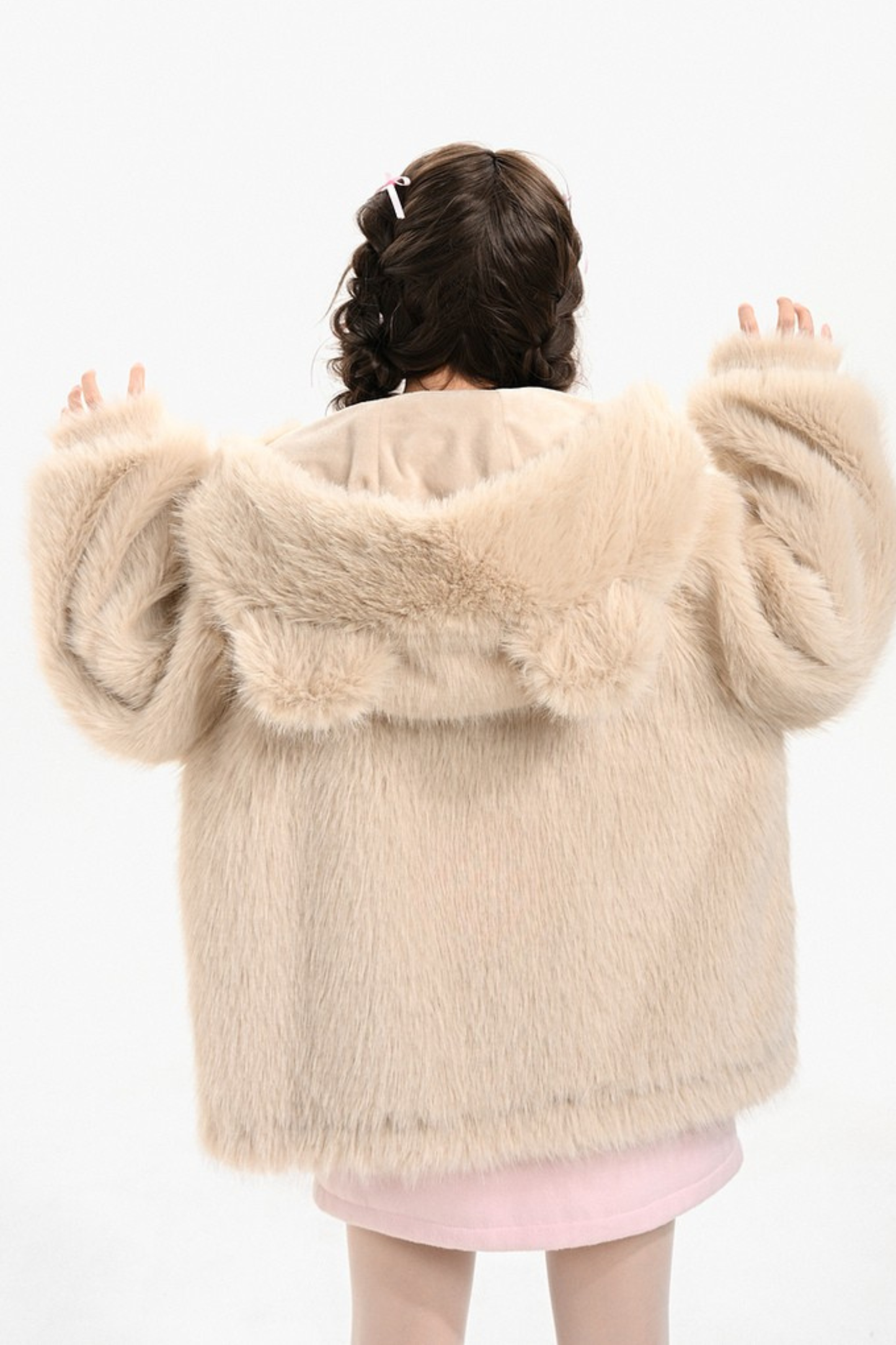 ベアファーフードコート