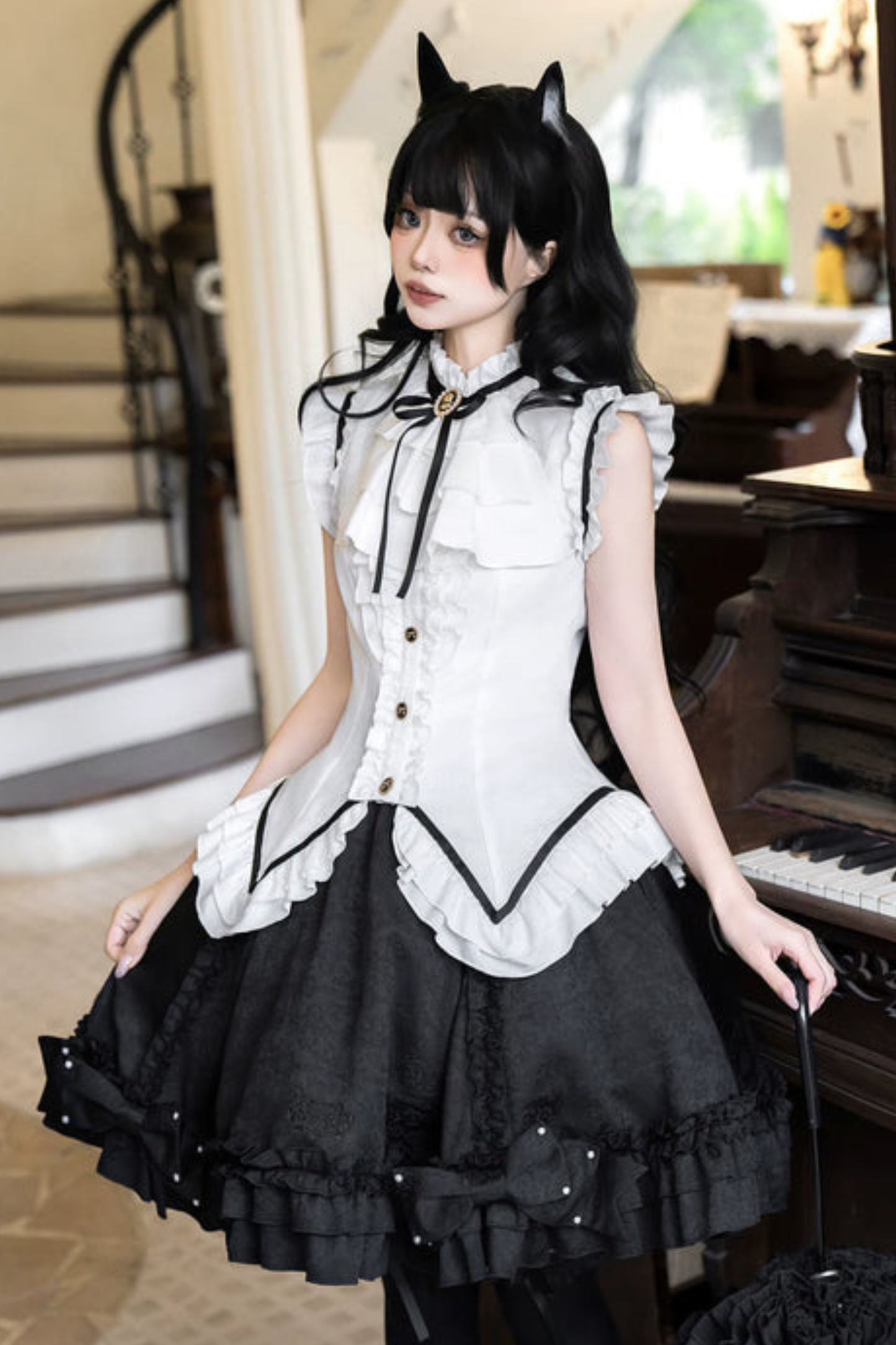 フライングスリーブスイートダークトップス+フレアスカート