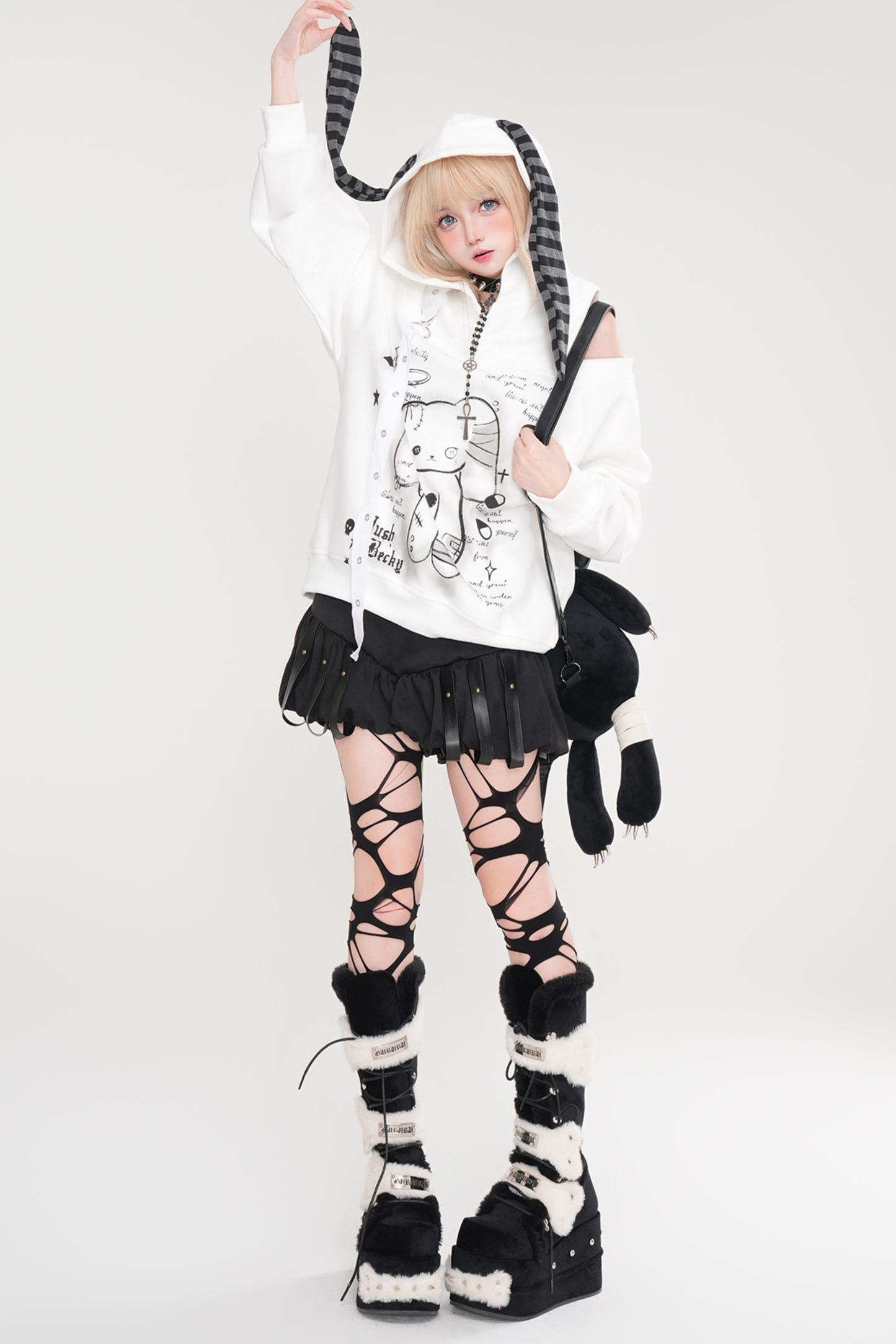 Off-the-shoulder bunny ear jacket