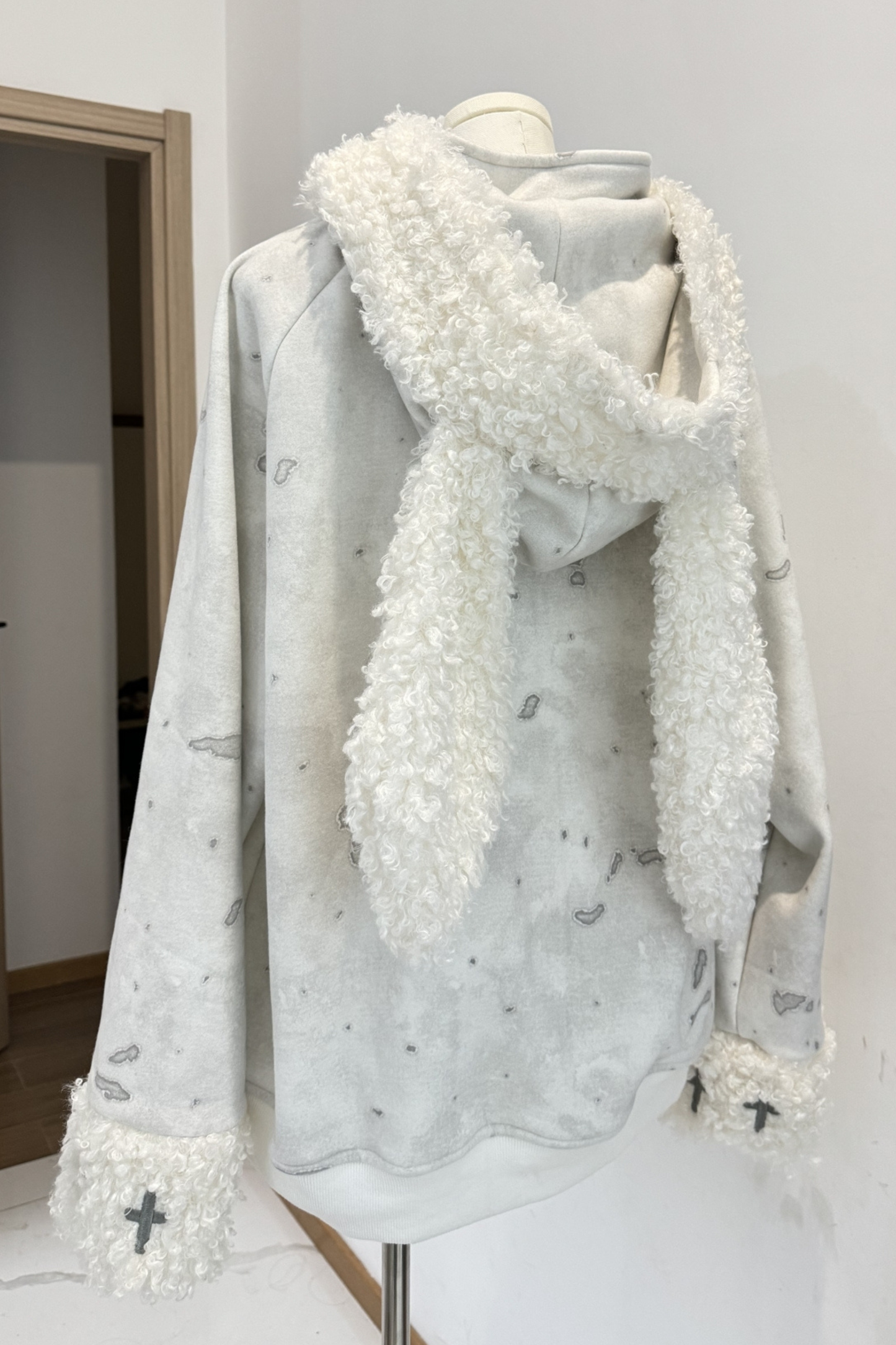 ファーイヤーフードサブカルジャケット