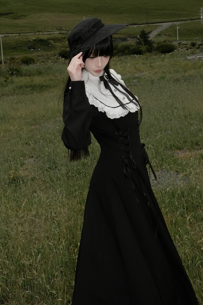 フランスレトロガールドレス