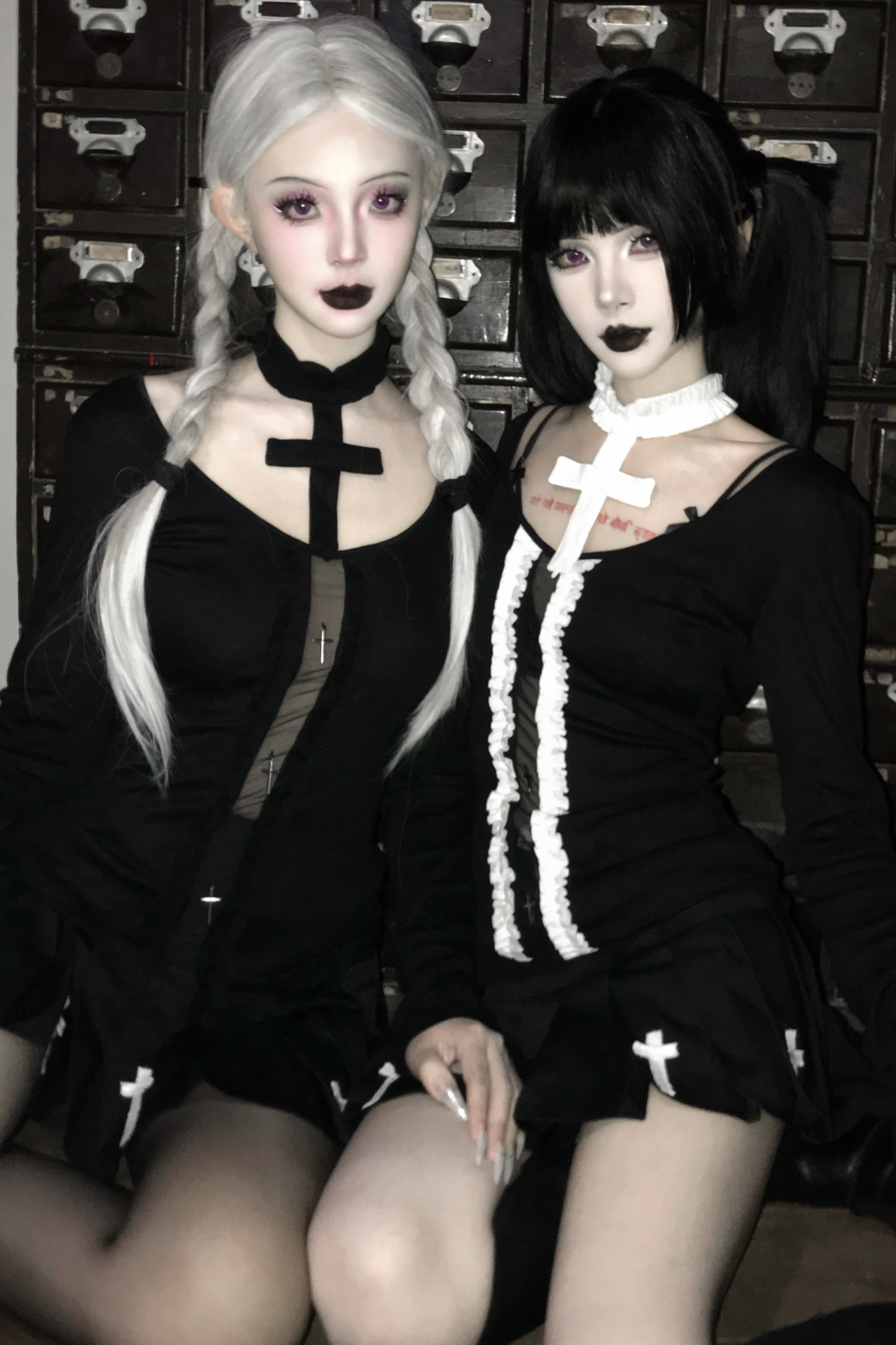 ゴシッククロスニットトップス