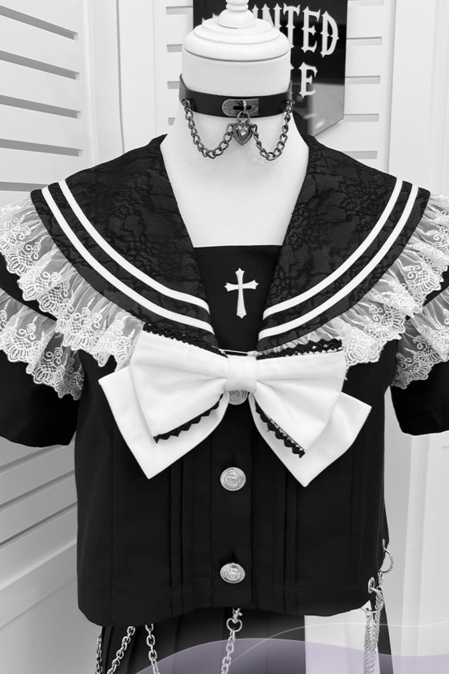 ダークガールカレッジセーラートップス+スカート+リボン+スカートチェーン