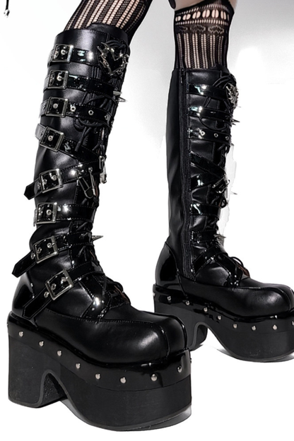 Dark Belt Design Boots