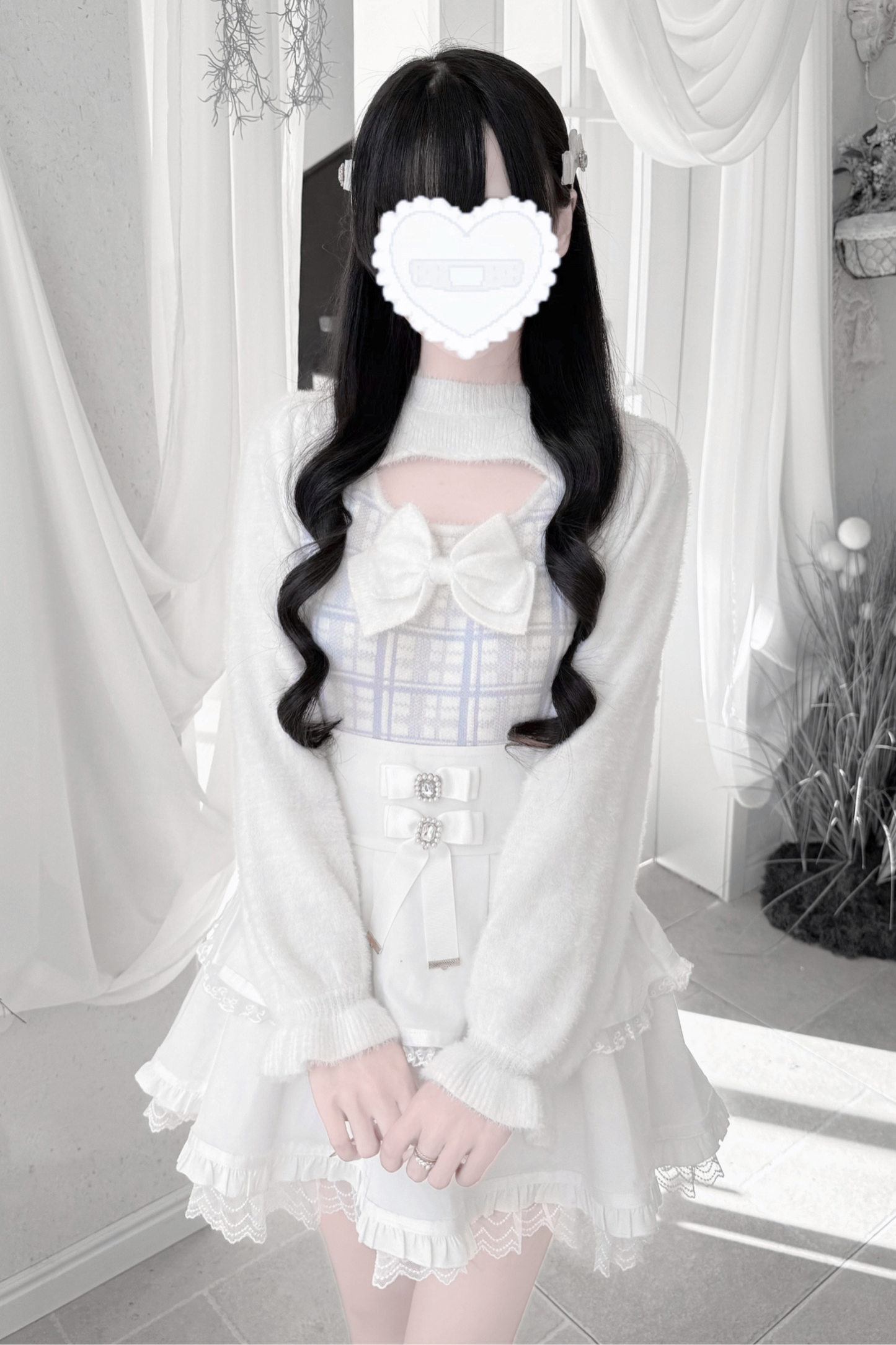 Ribbon Checked Open Chest Sweater