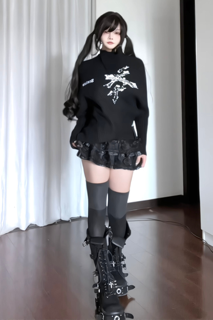 High Neck Letter Print Dark Top