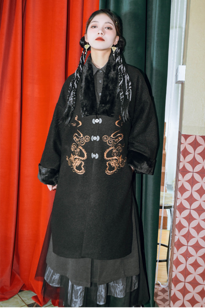 Chinese Dragon Motif Long Cardigan