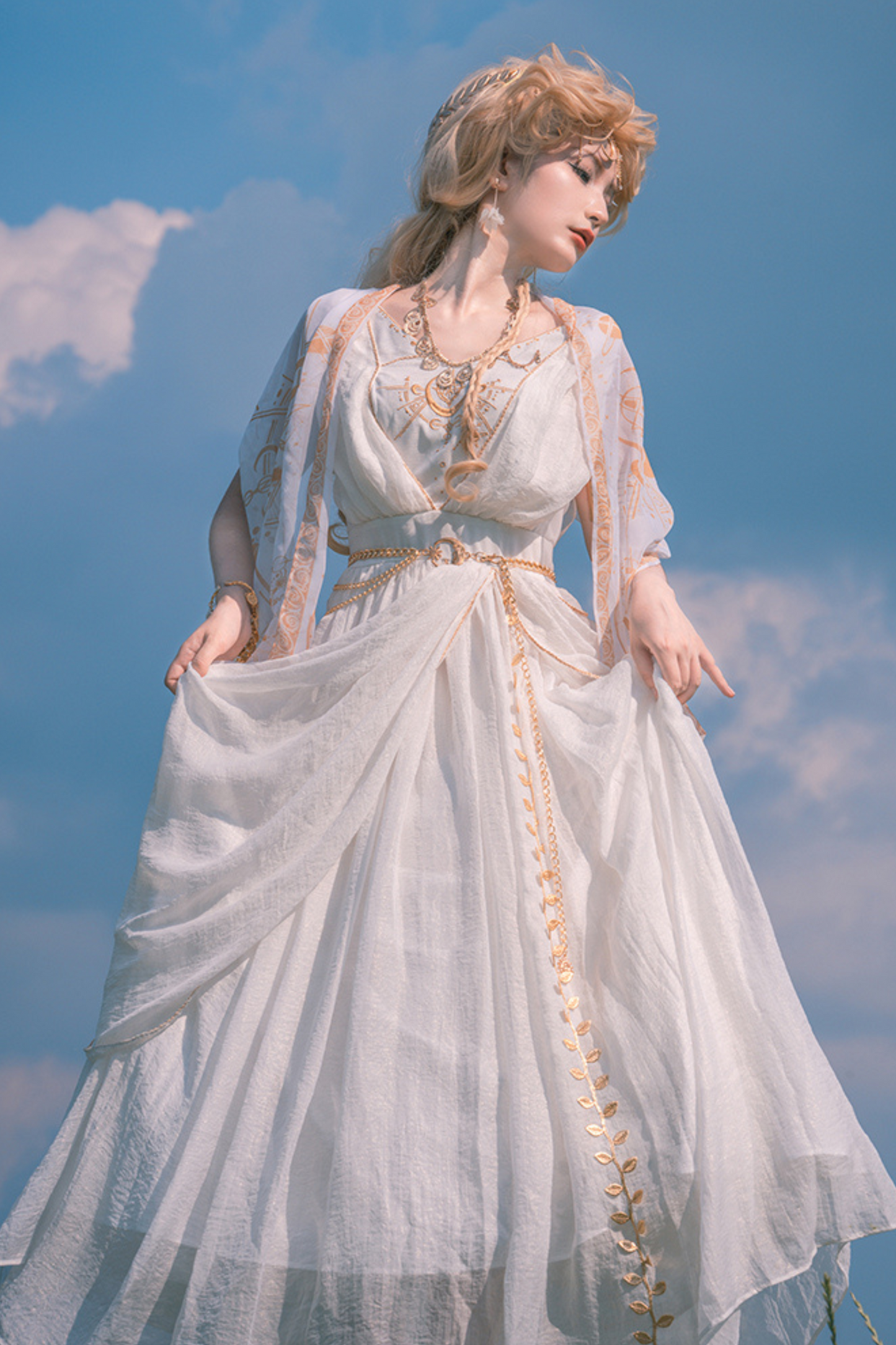 Exotic Elegant Kula JSK with waist chain + shawl + bracelet + necklace