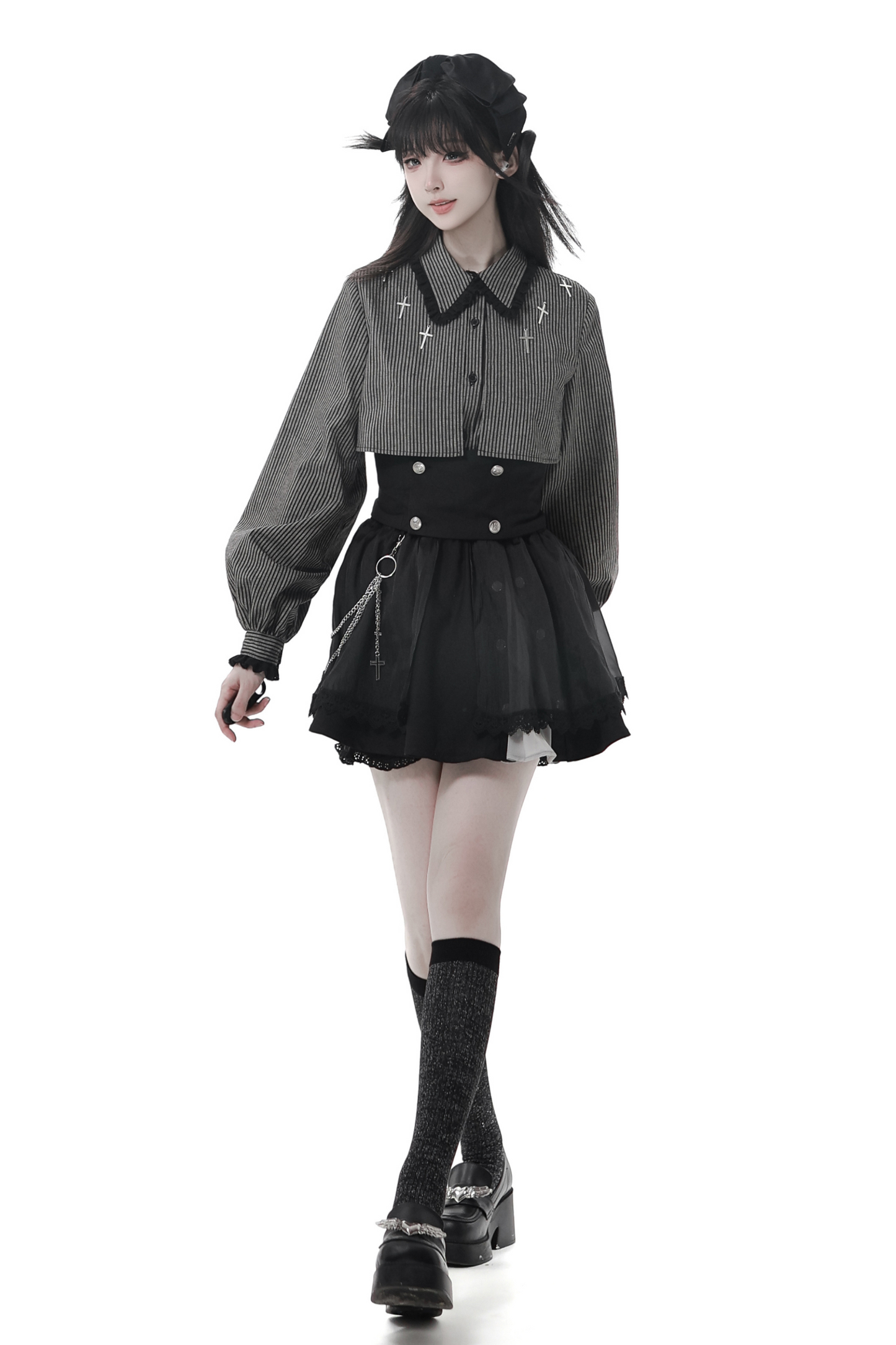十字架のキャロルダークシャツ+コルセット+スカート