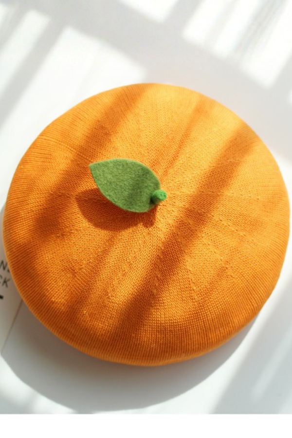 apple-orange beret