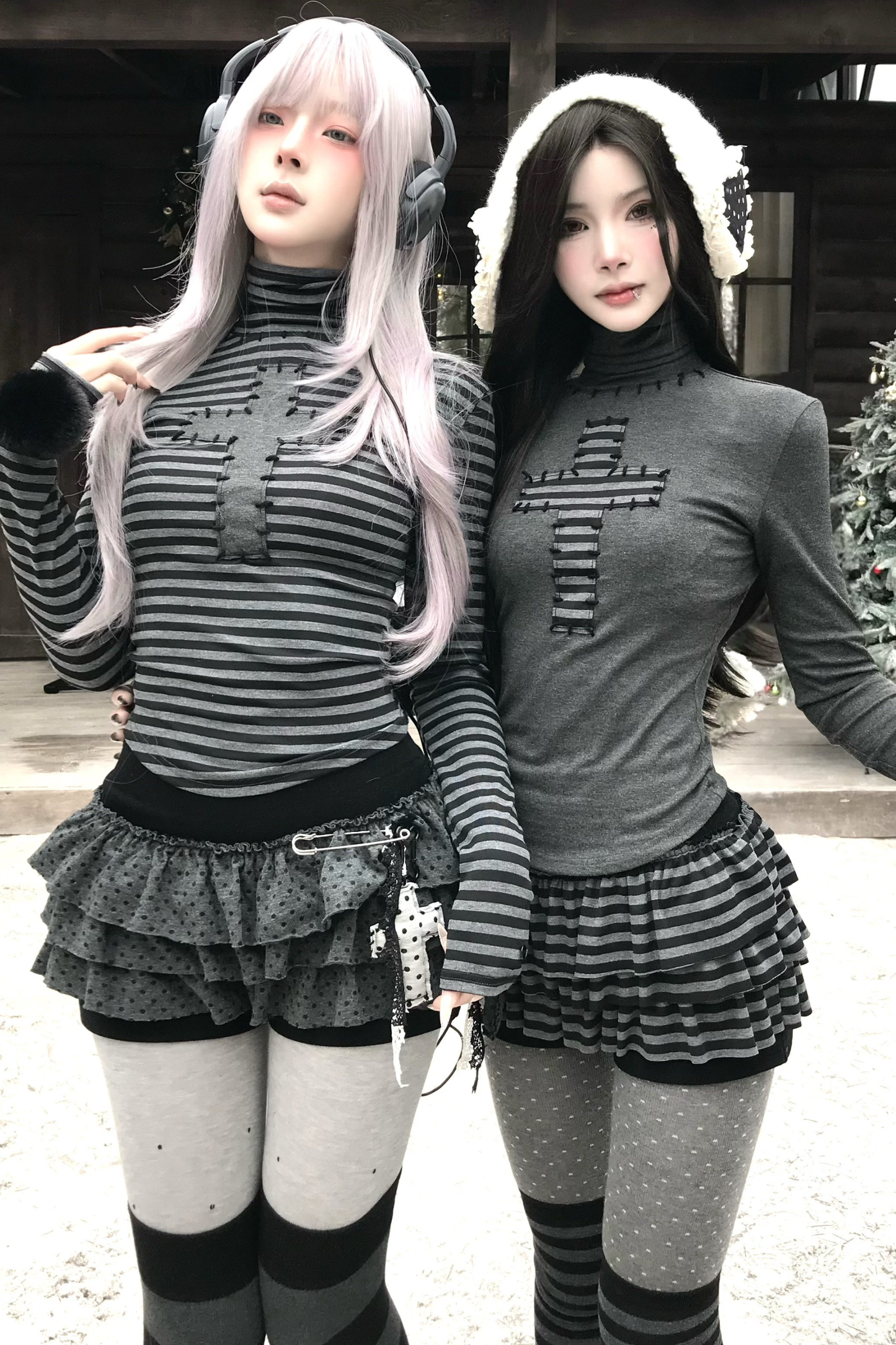 クロスハイネックトップス+パンツスカート+ペンダント