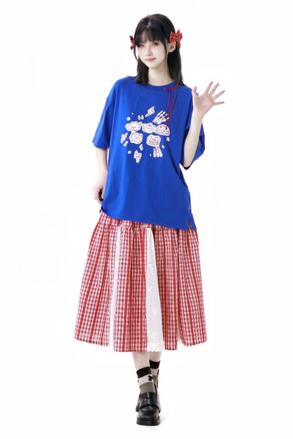 Graffiti T-shirt + Big Swing Check Skirt