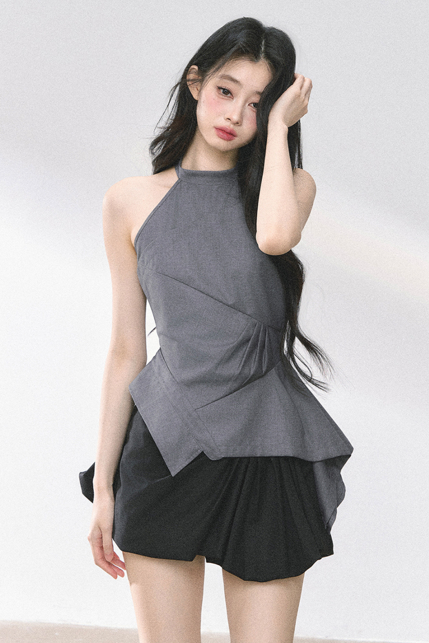 フレンチホットティーホルターネックトップス