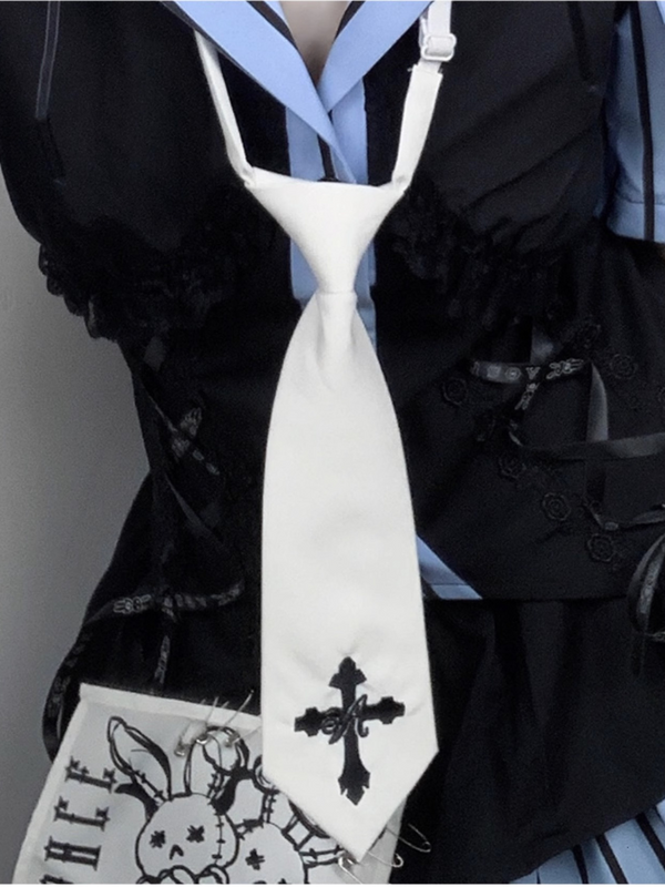 Cord Rabbit Original Off -Shor Stripe Shirt + Assime Man Sliper Association Skirt + Cross Nectage