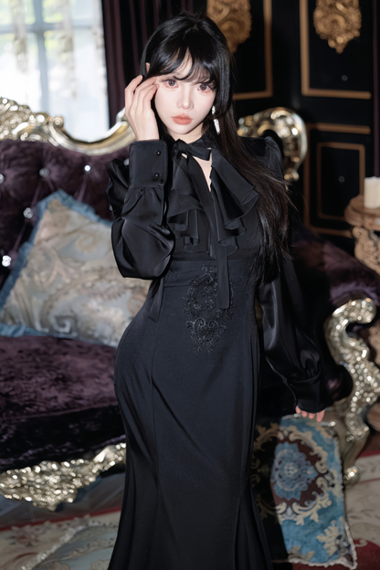 ダークレトロフィシュテールドレス