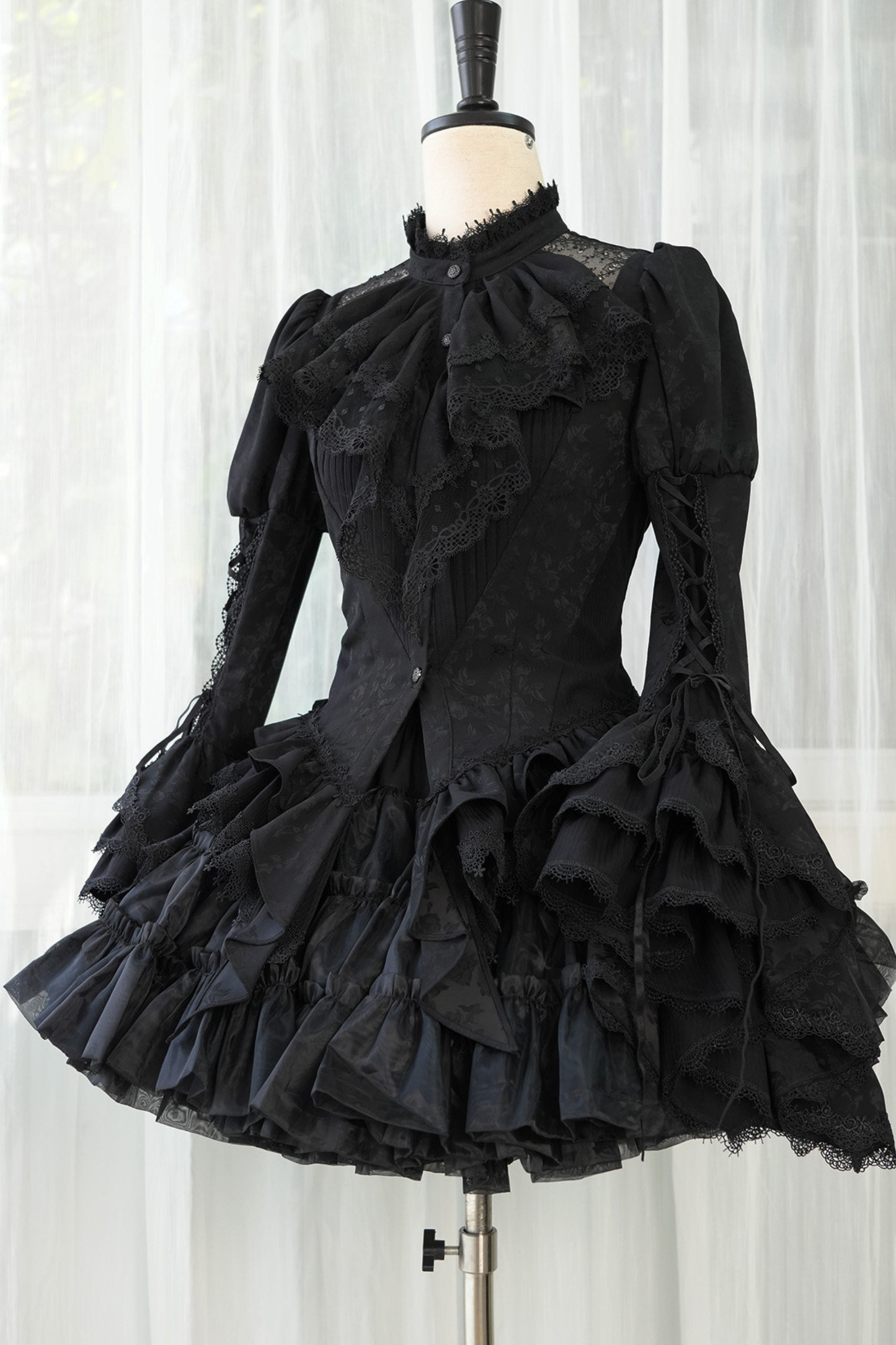 [3월 16일 예약마감] 빅토리아 릴리스 고딕 로리타 셔츠 + 조끼 + 스커트