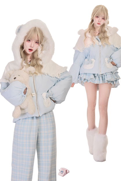 ベアダウンジャケット+ニットトップス+チェックパンツ