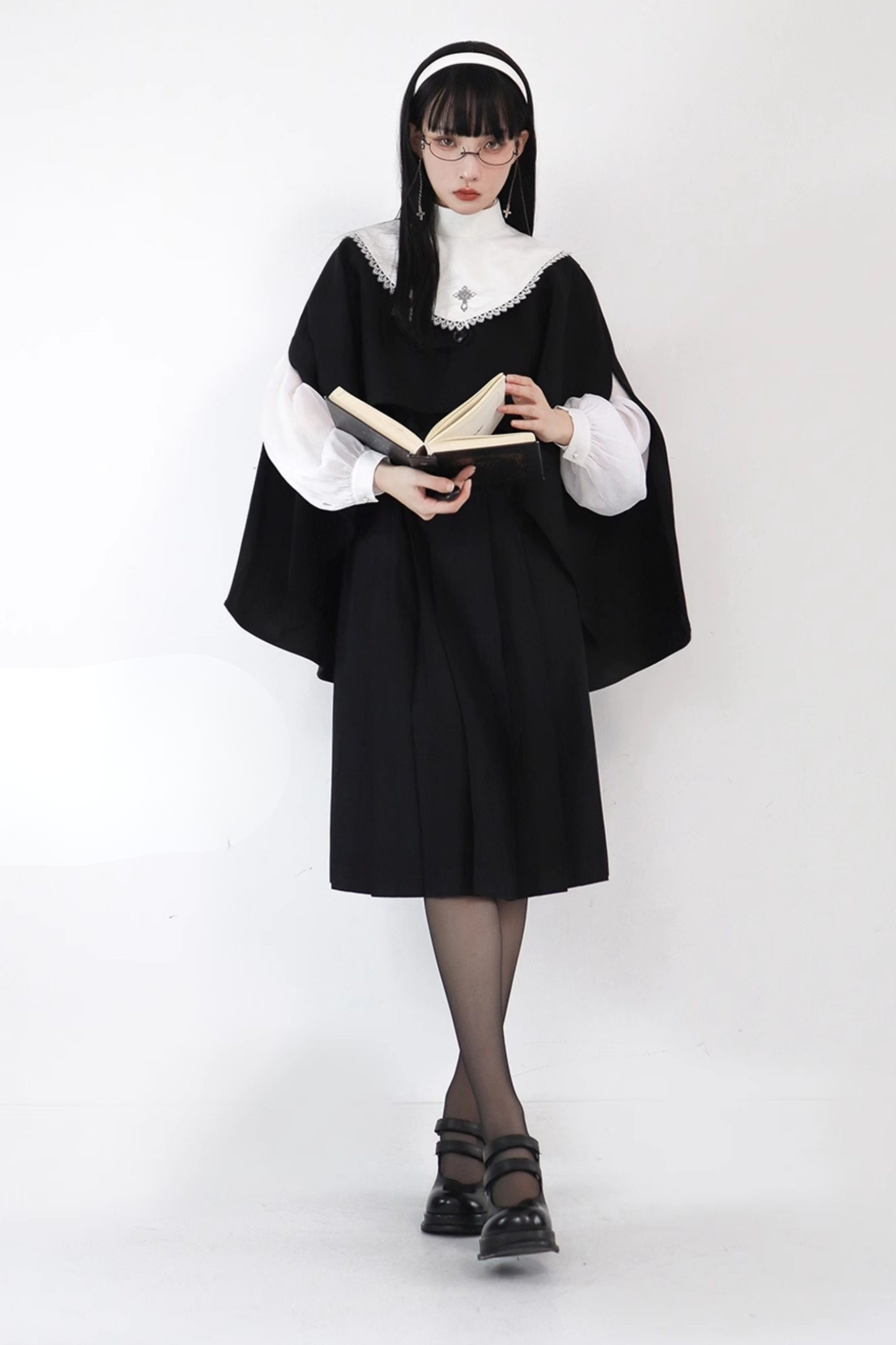 ゴシックスクールマント＋トップス＋ベストドレス