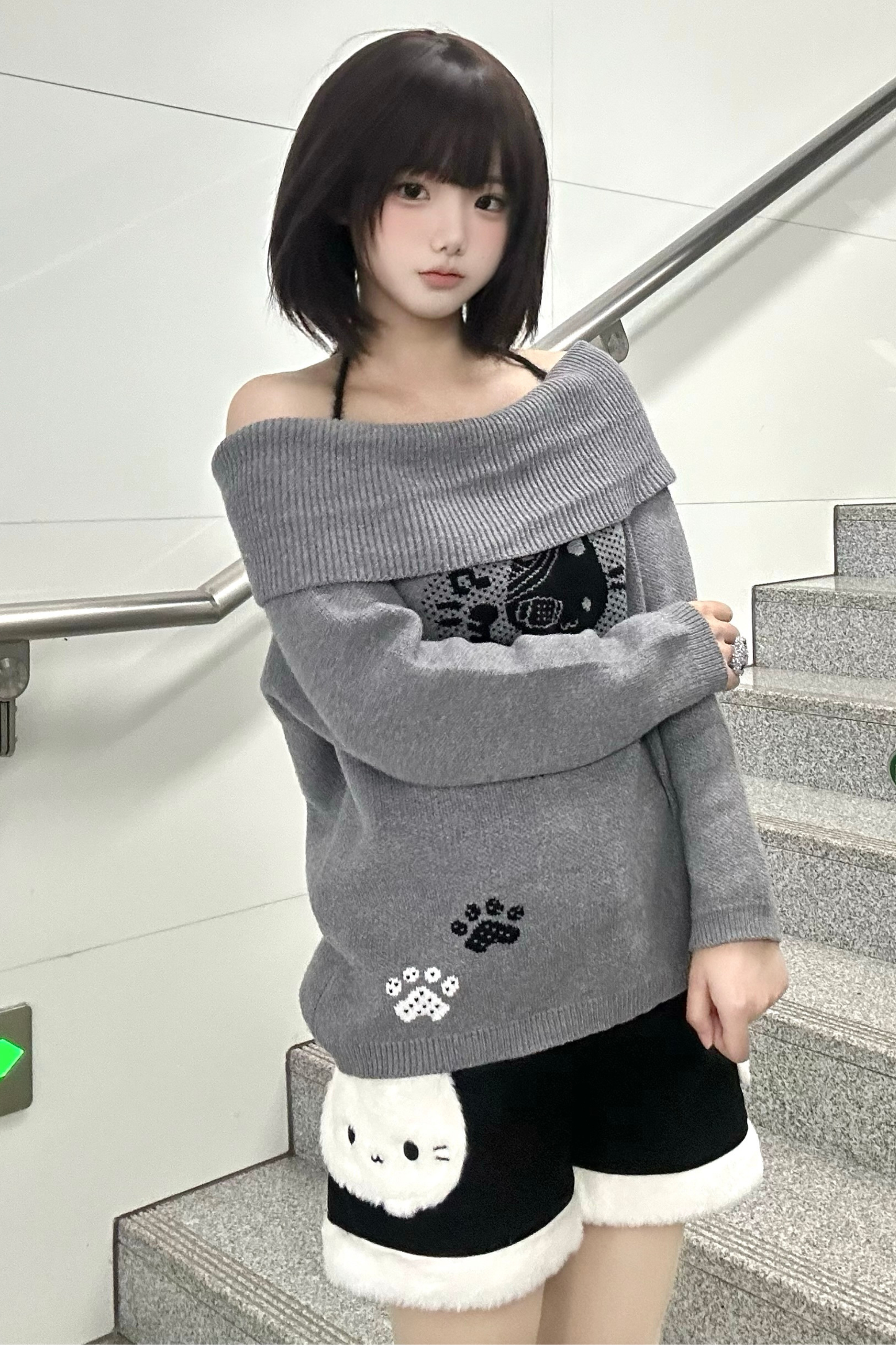 キャットデザインオフショルダートップス