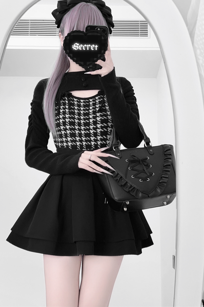 Staggered Lattice Strap Knit